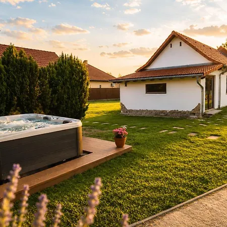 Harmatko Zamárdi